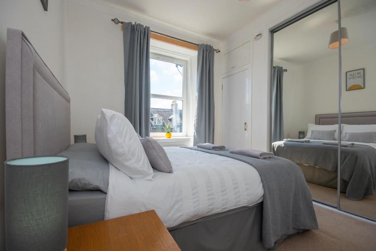 Dwellcome Home Ltd 1 Bed Apt, Half Mile To Union Street Yet Quiet, Free Parking, Fast Wifi, Ideal For Long Term Contractor, Etc Stays, Fully Equipped Kitchen, Regular Housekeeping Option - See Our Site For Assurance Aberdeen Bagian luar foto